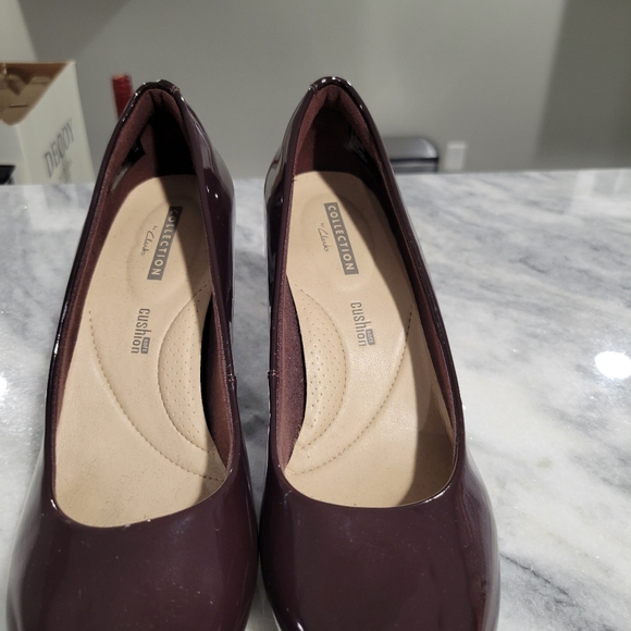 Women' brown heels - Picture 1 of 3